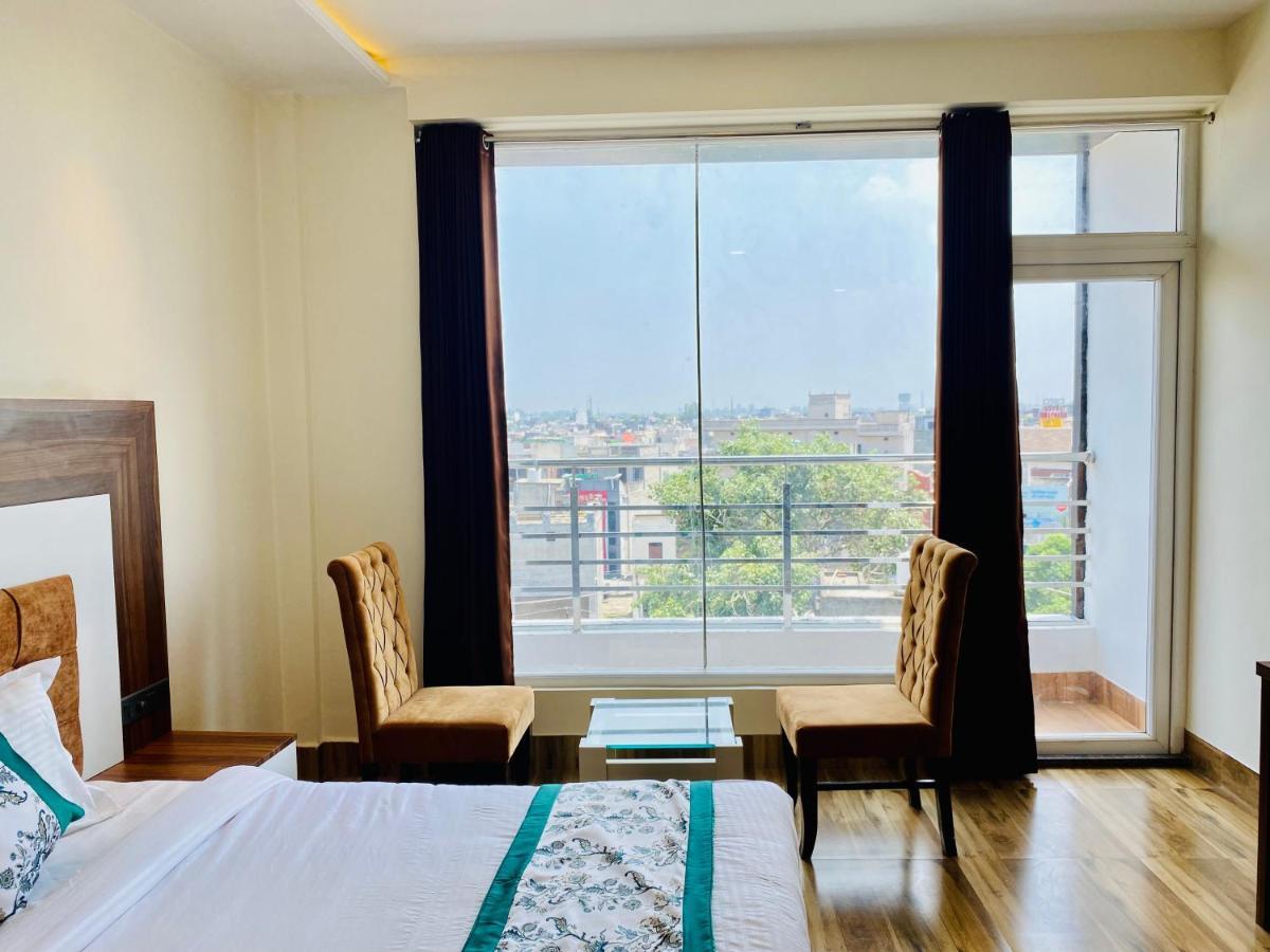 Hotel White House By An Hotels - Walking Distance From Golden Temple Amritsar Exteriör bild