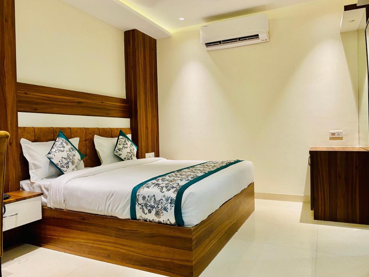 Hotel White House By An Hotels - Walking Distance From Golden Temple Amritsar Exteriör bild